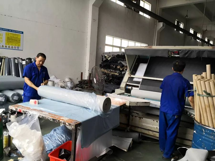 皮革車間廢氣異味用什么設(shè)備處理？